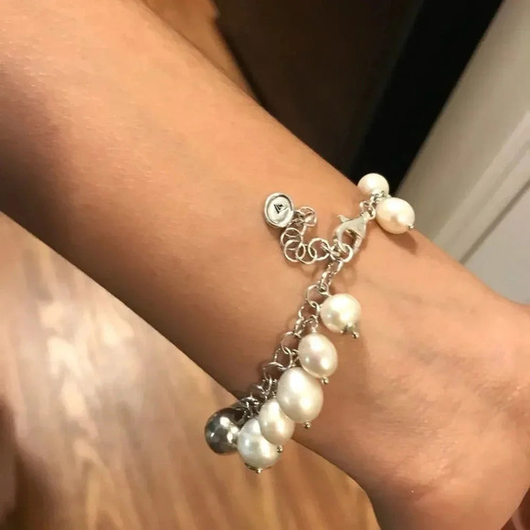 NWOT Silpada Flirt Alert Fresh Water Pearl Sterling Silver Charm Bracelet - Picture 6 of 6